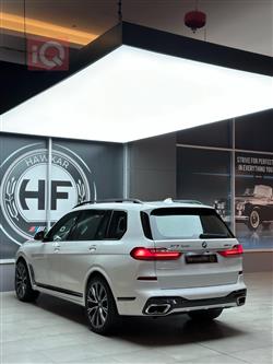 بي ام دبليو X7